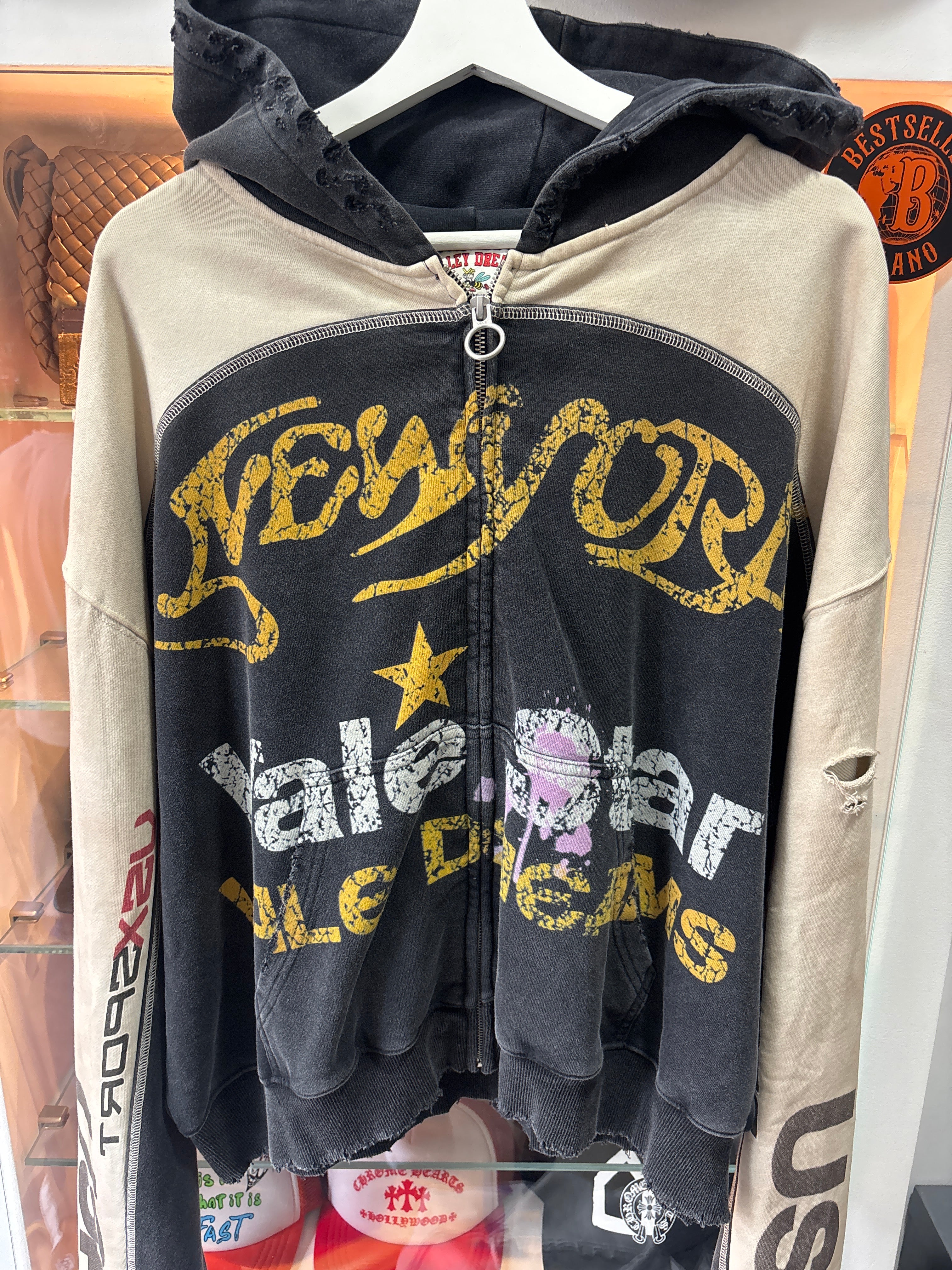 Hoodie Valley Dreams