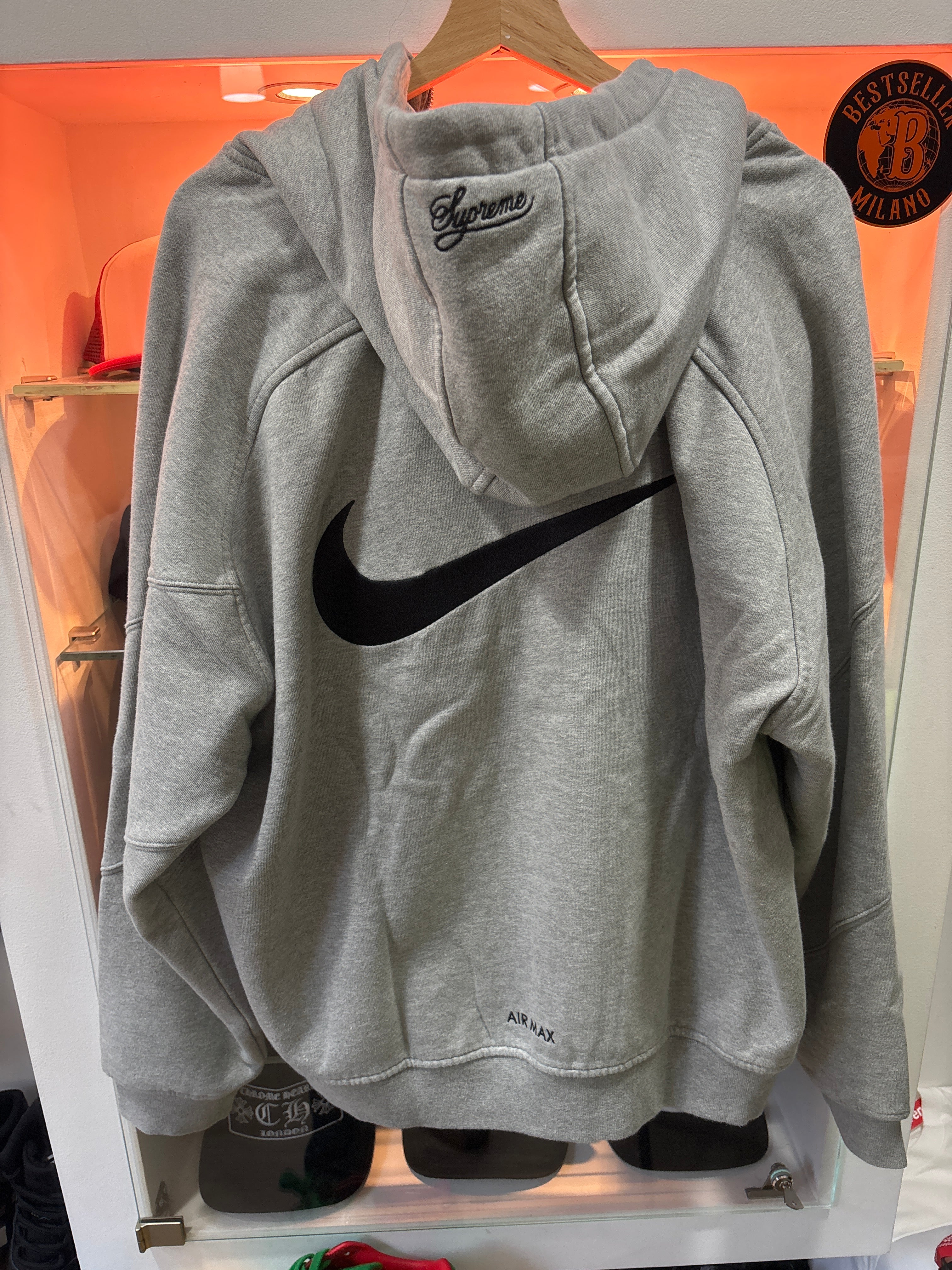 Nike x Supreme hoodie grey