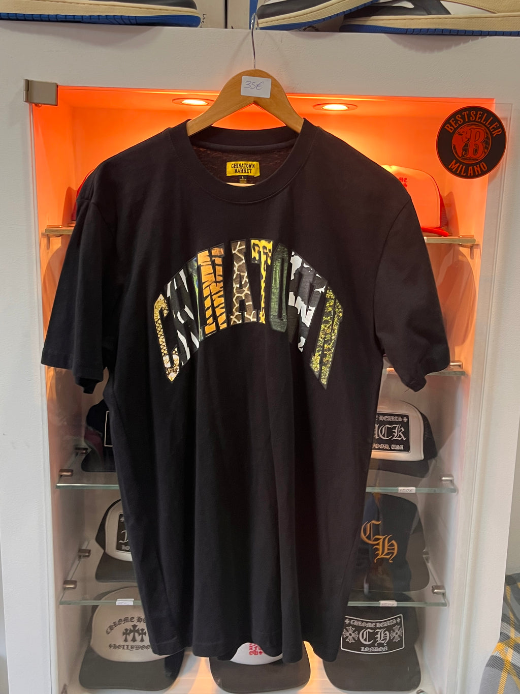 Chinatown market t-shirt L