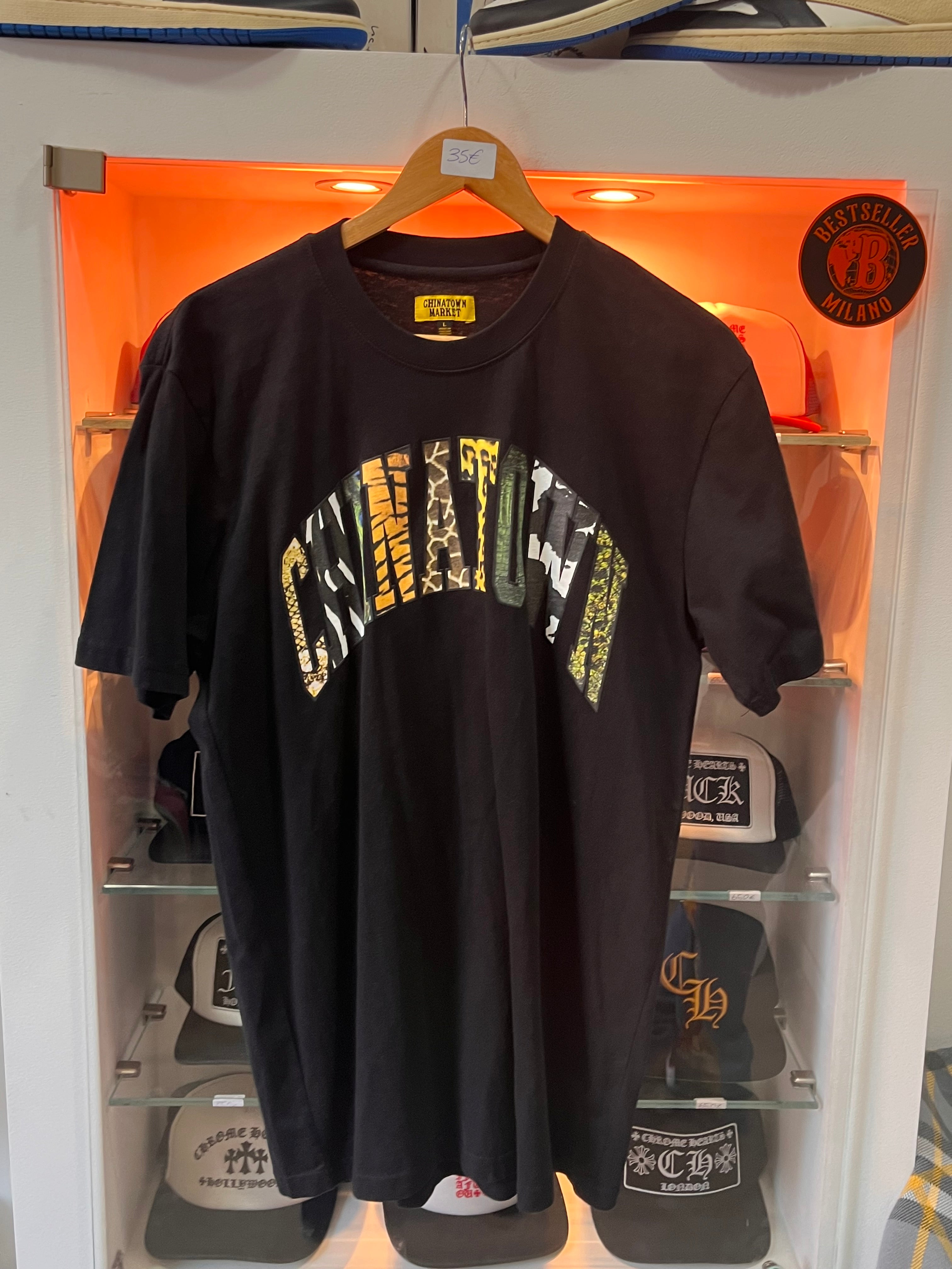Chinatown market t-shirt L