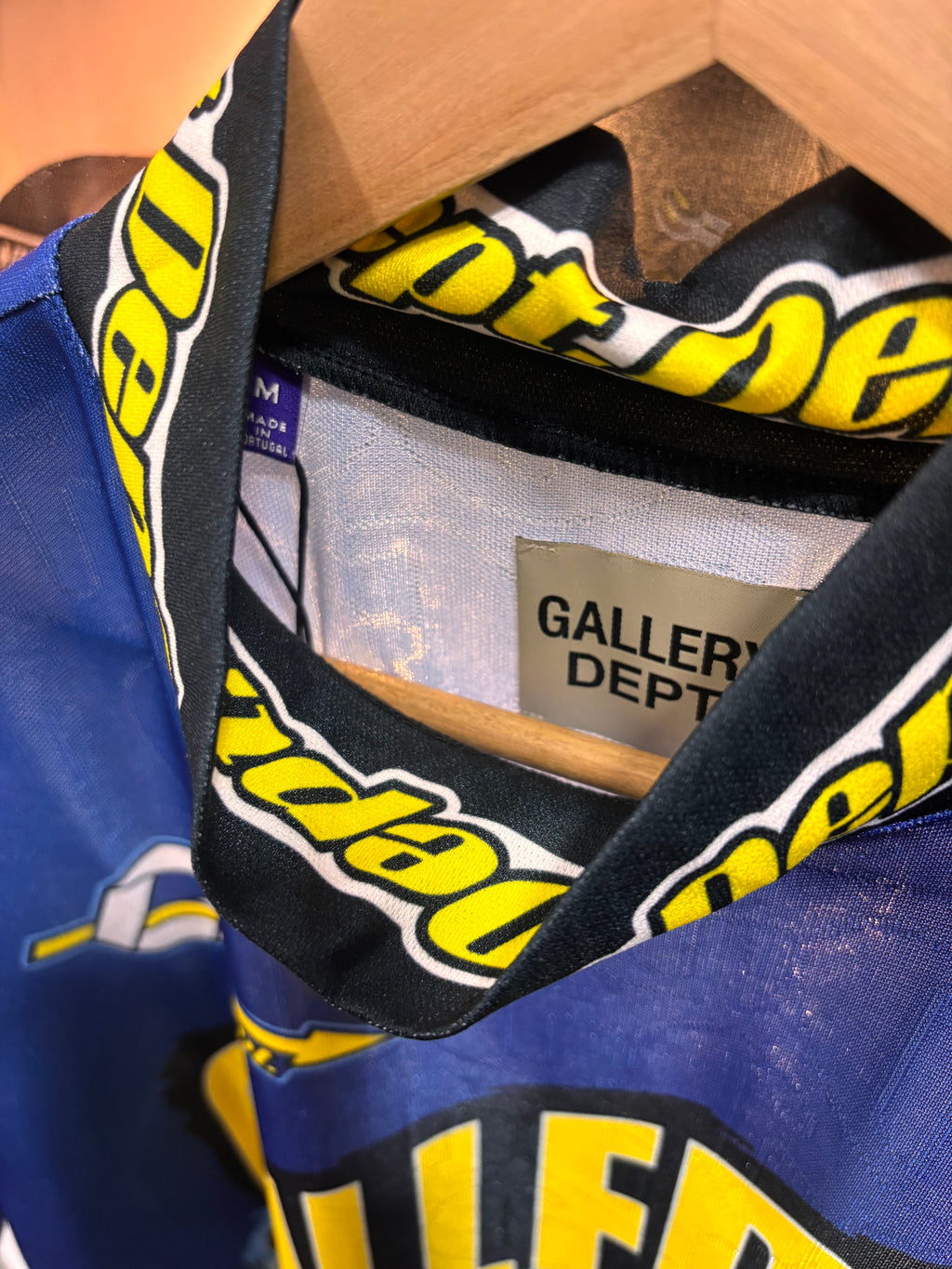 T-shirt Gallery Dept
