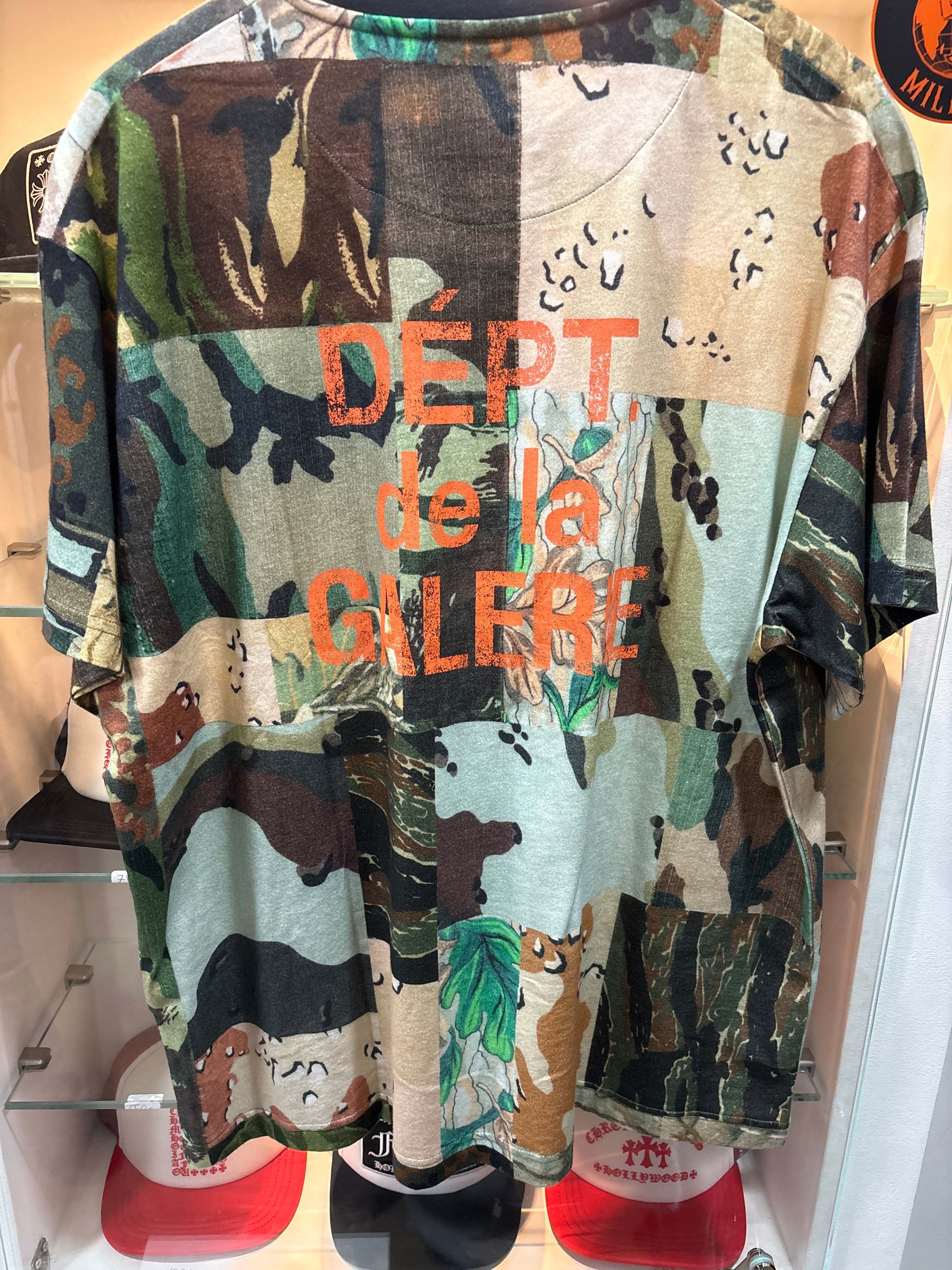 T-shirt Gallery Dept