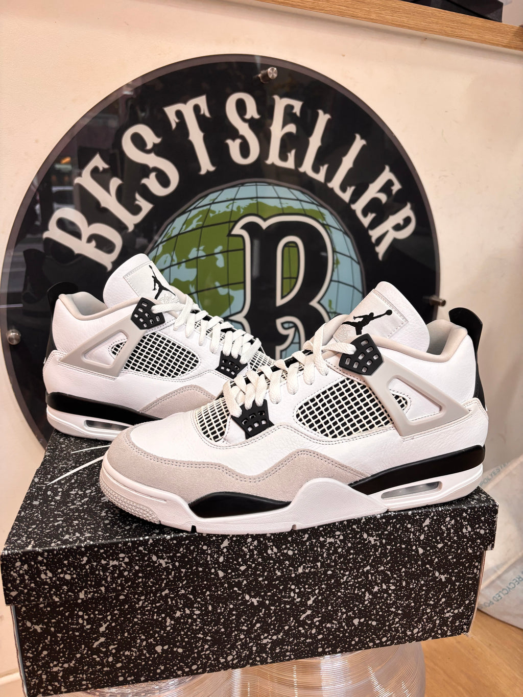 Nike Air Jordan 4 “black/white”