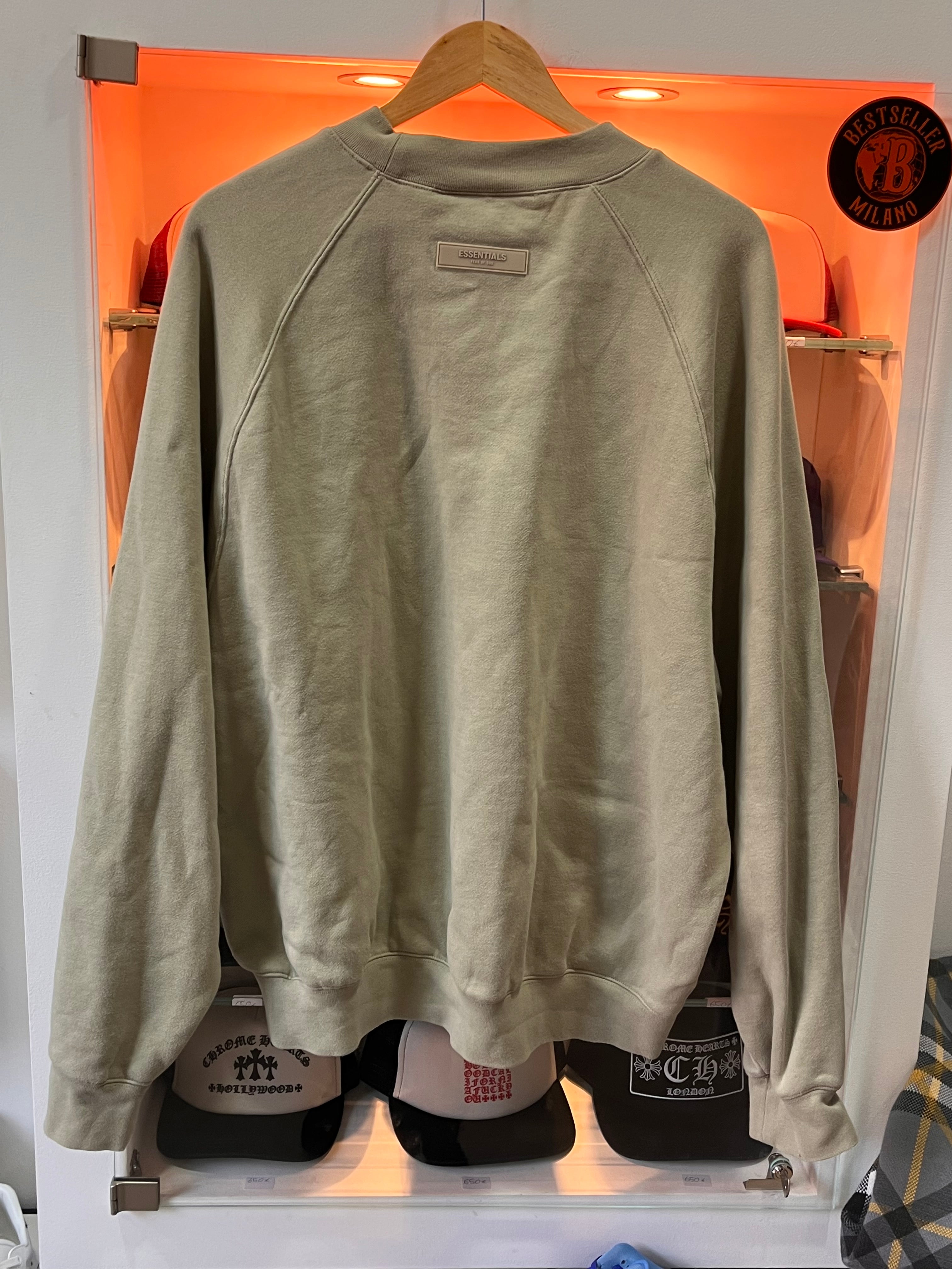Essential crewneck L