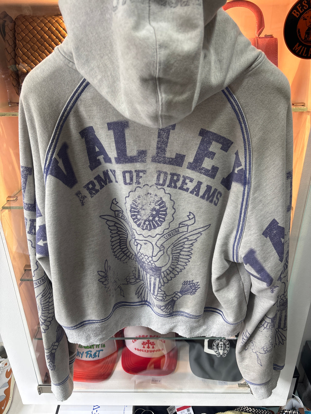 Hoodie Valley Dreams