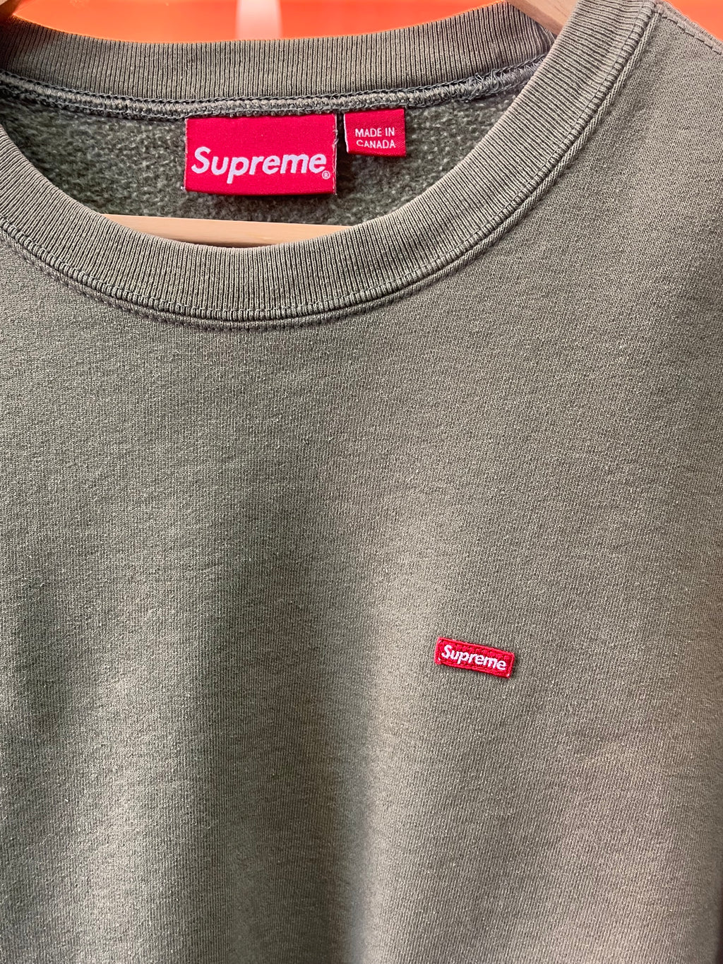 Supreme crewneck size L