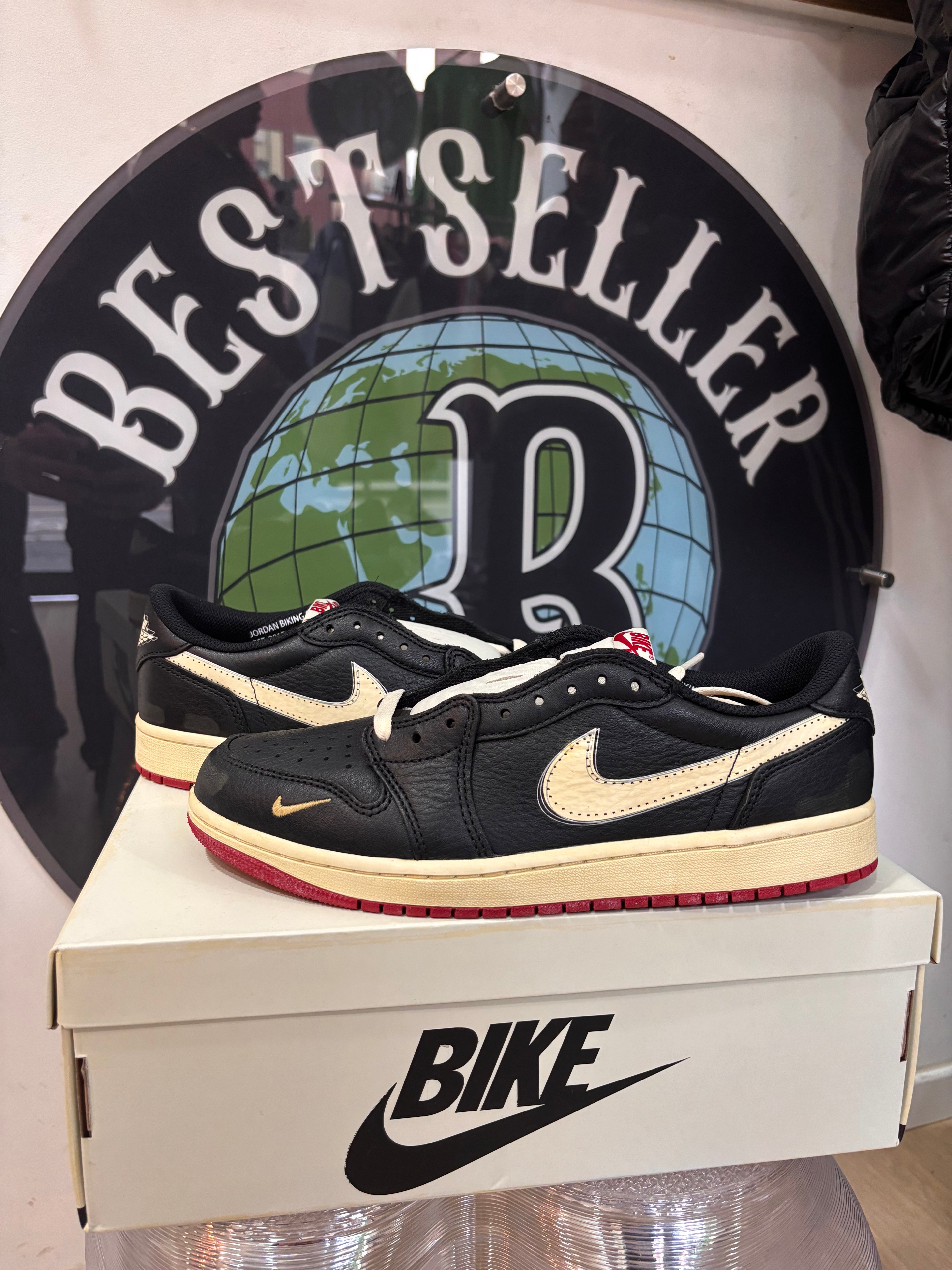 Air Jordan 1 low Bike