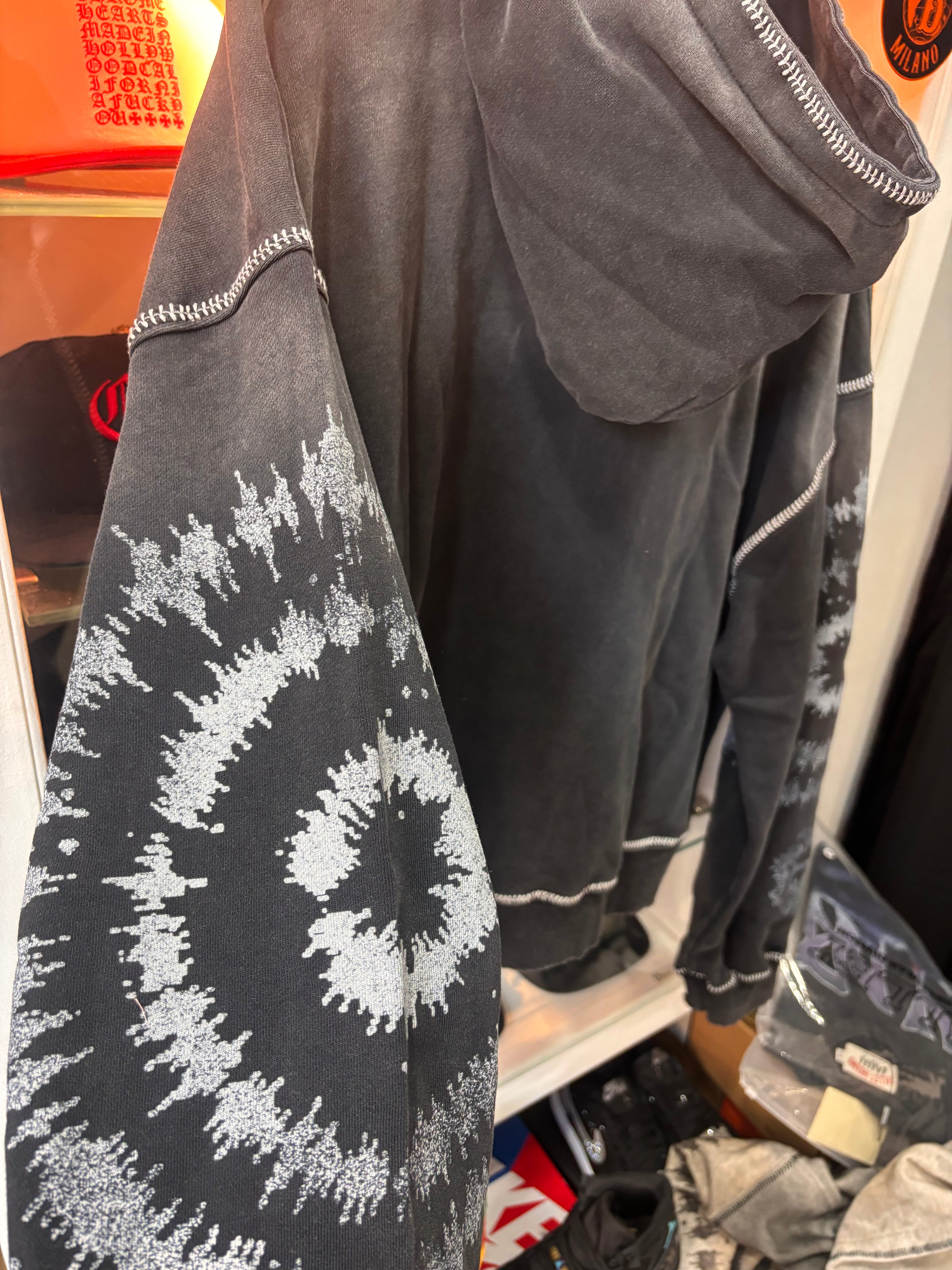 Hoodie Valley Dreams