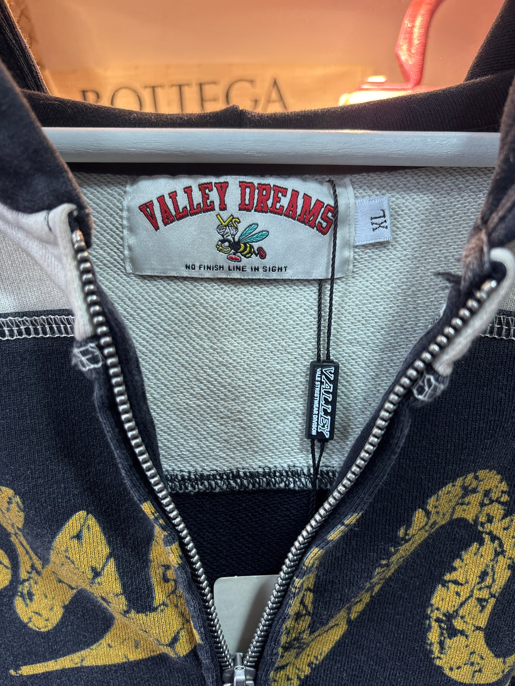 Hoodie Valley Dreams