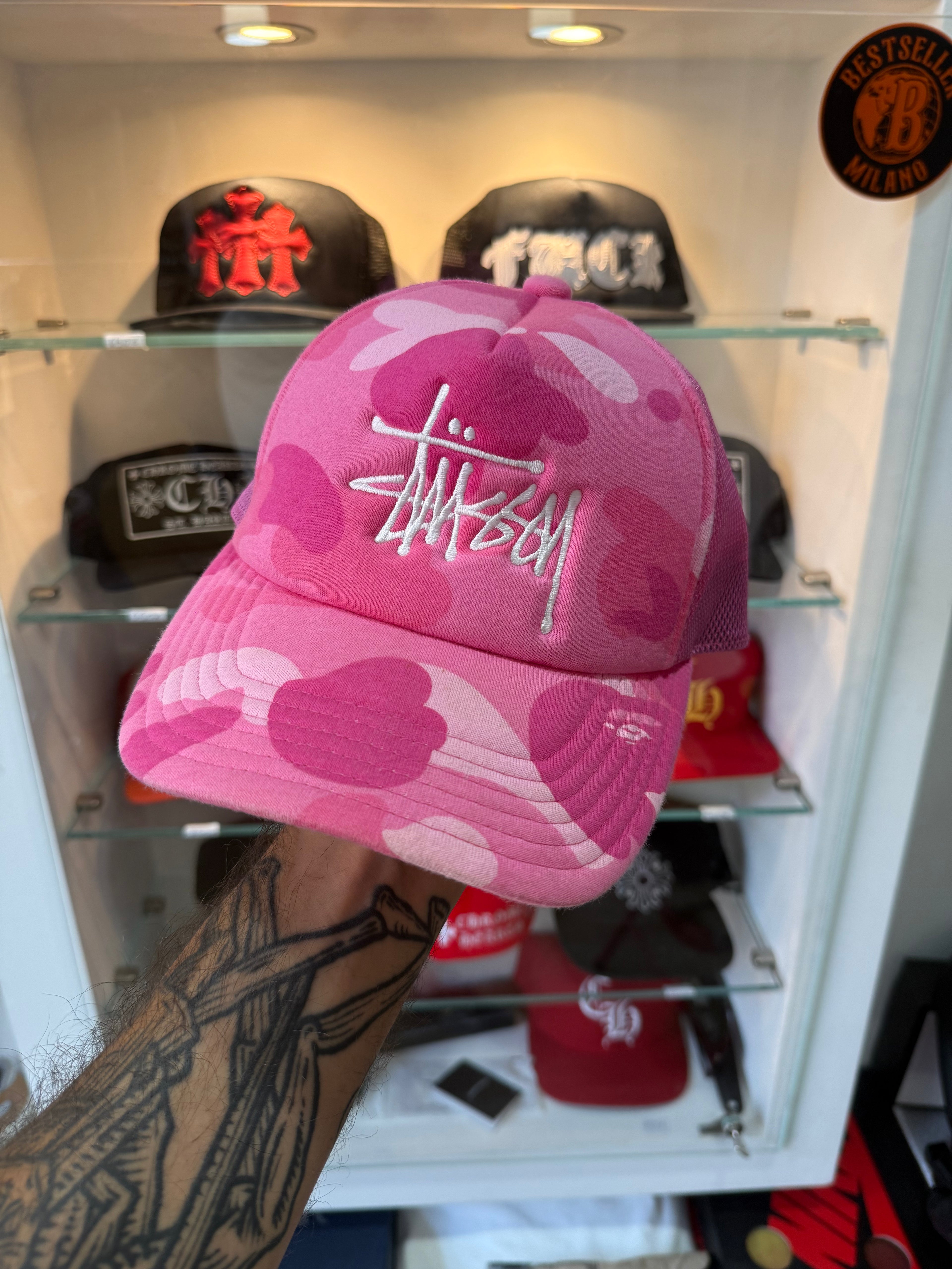 Stussy x Bape trucker hat cond 9,5/10