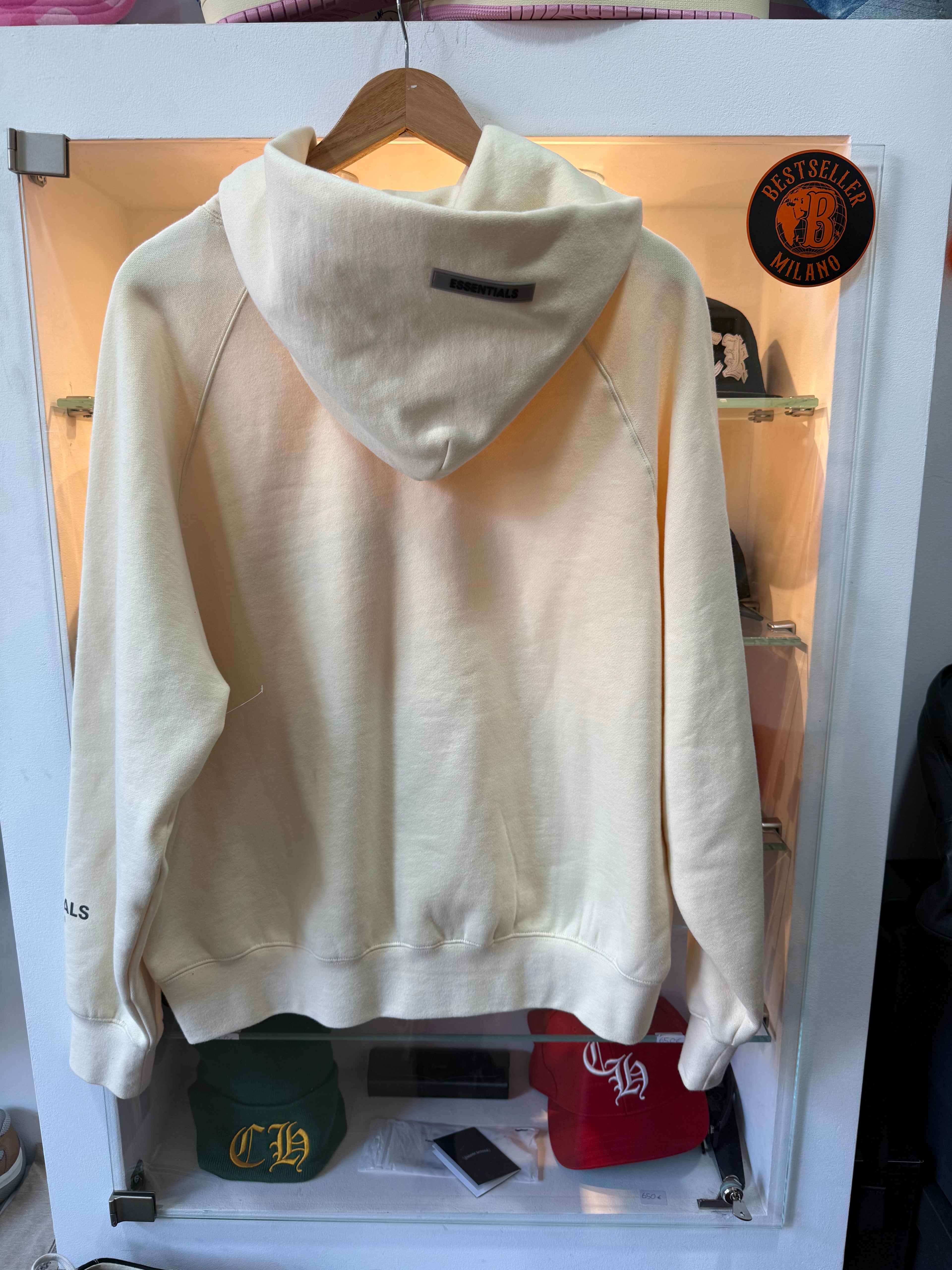 Essential hoodie size S fit M cond 9,5/10