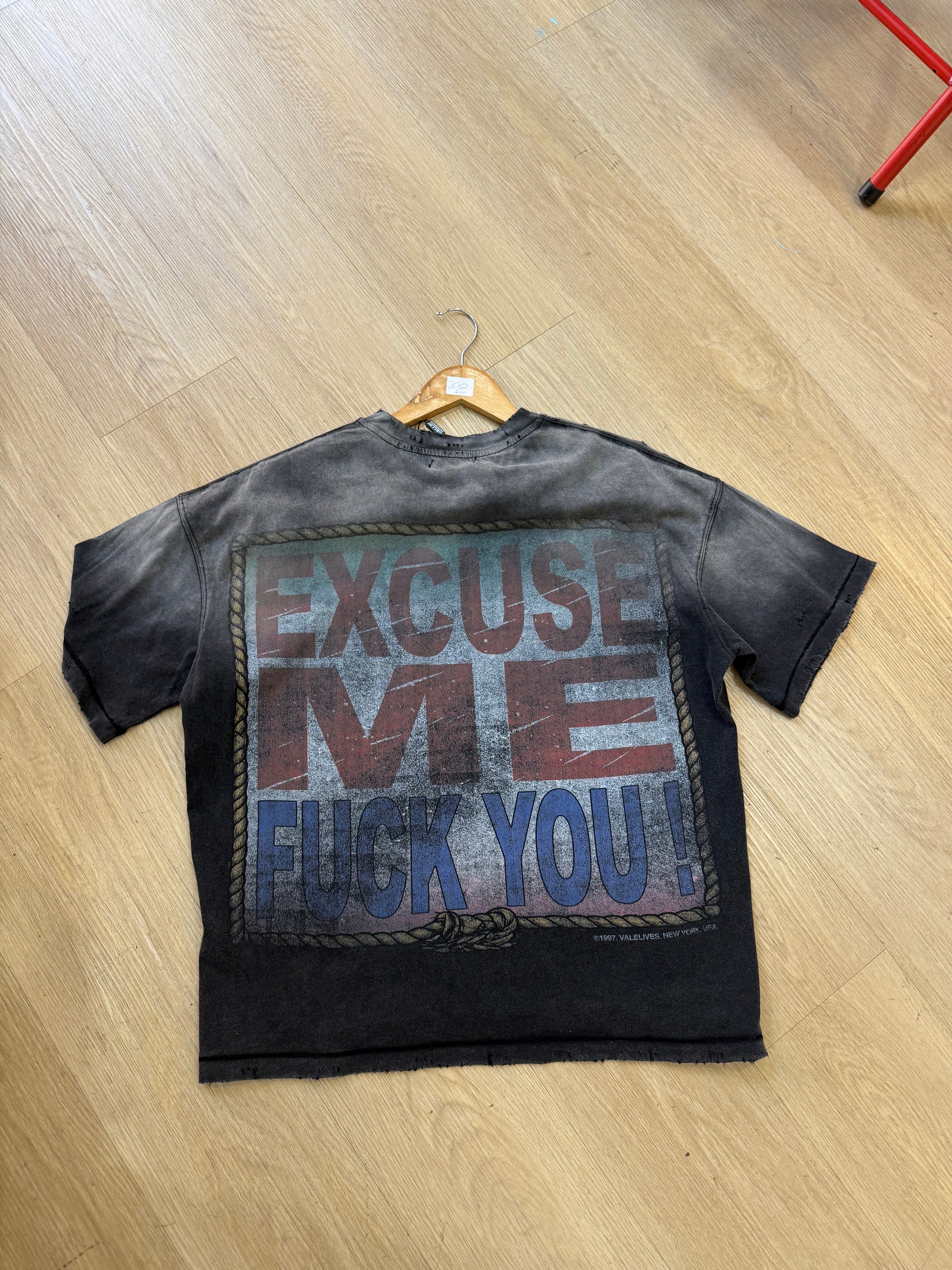 Valley t-shirt size L