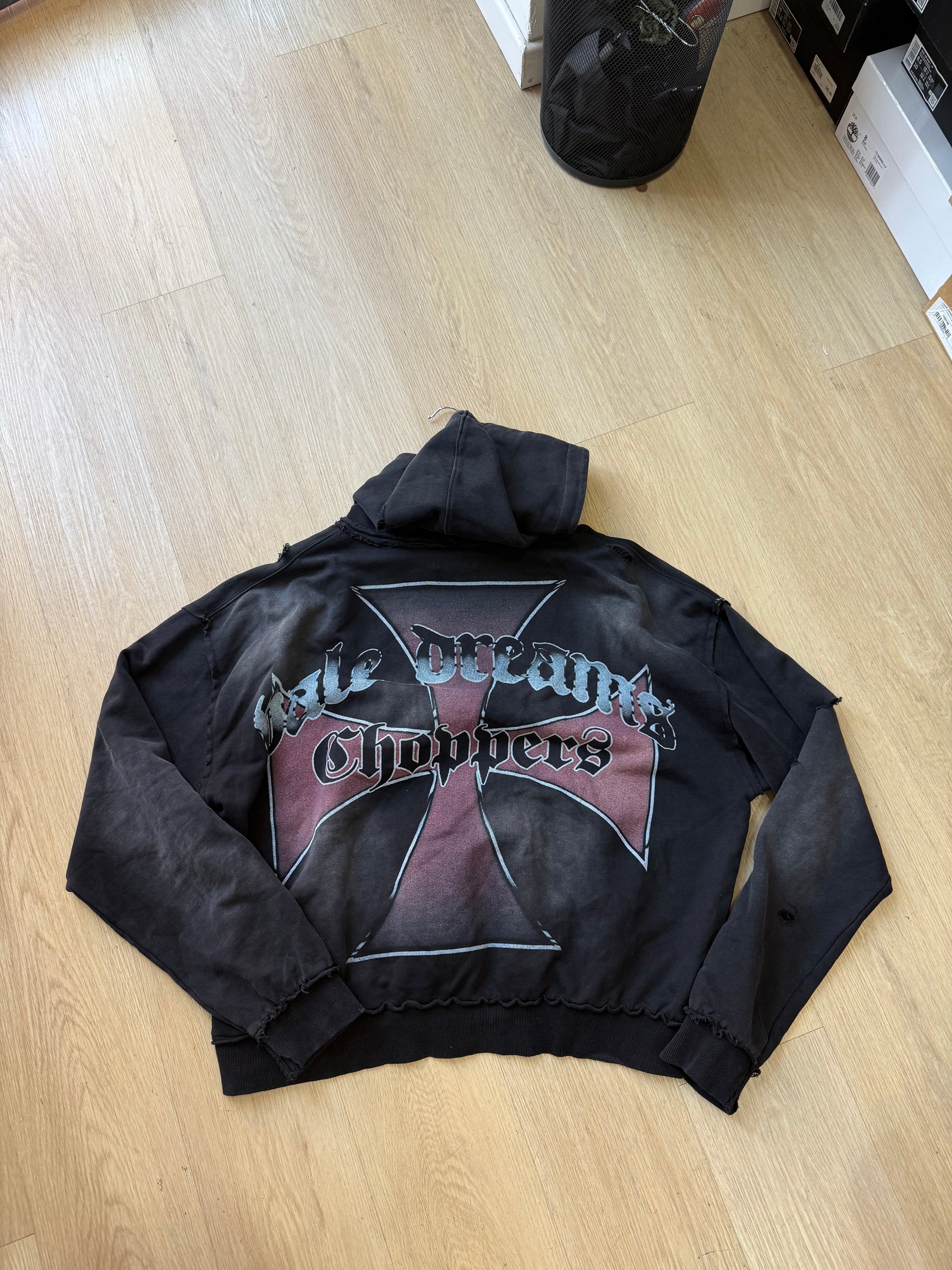 Valley hoodie XL cond 9/10