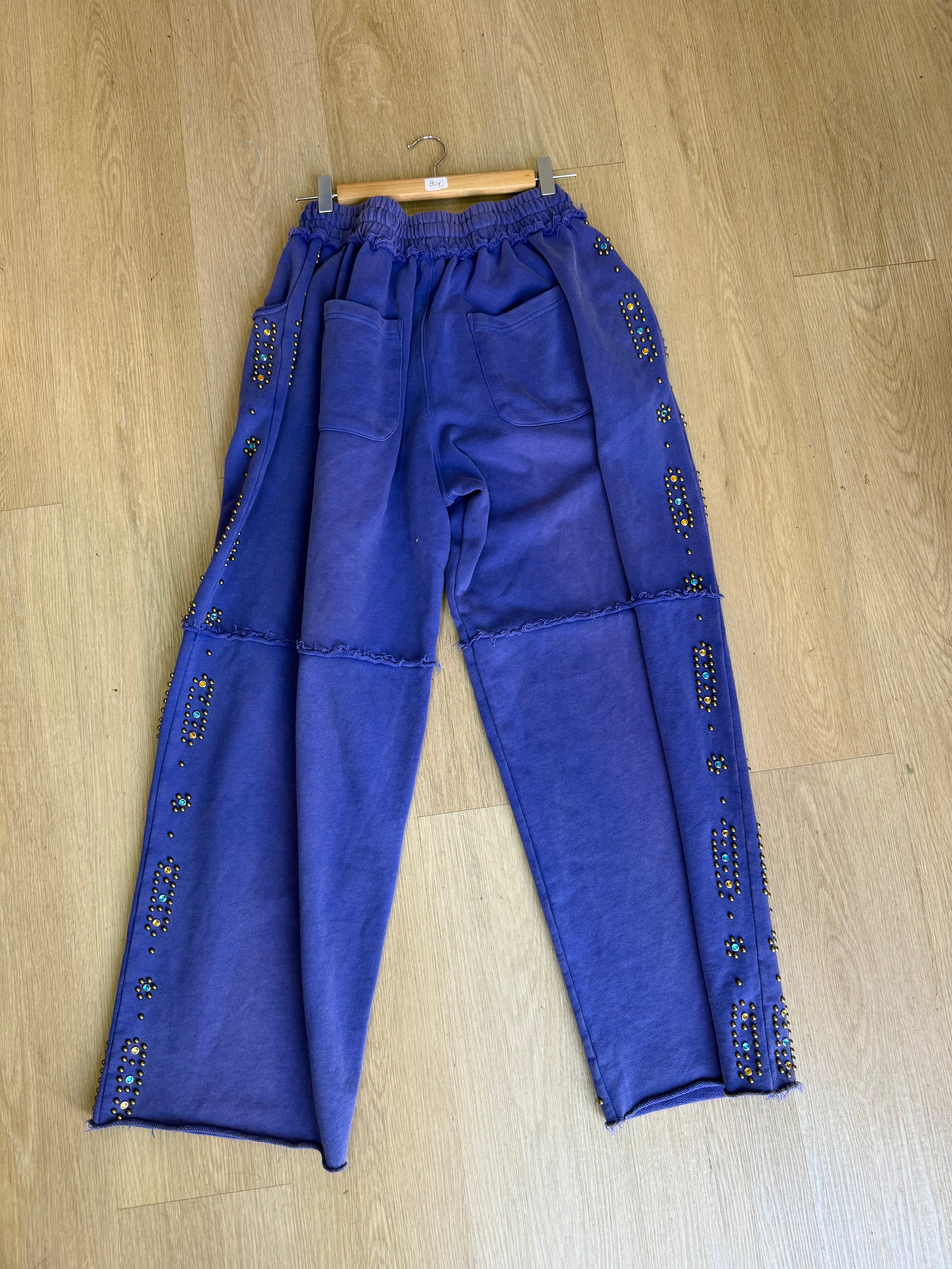 Valley purple sweatpants size S fit L