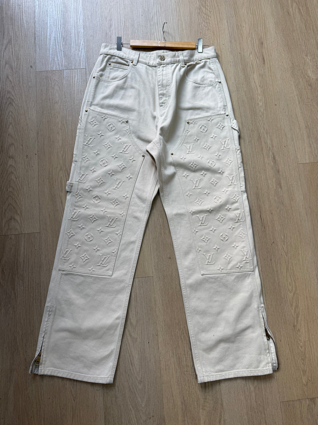 Louis Vuitton Carpenter cream monogram cond 9,5/10
