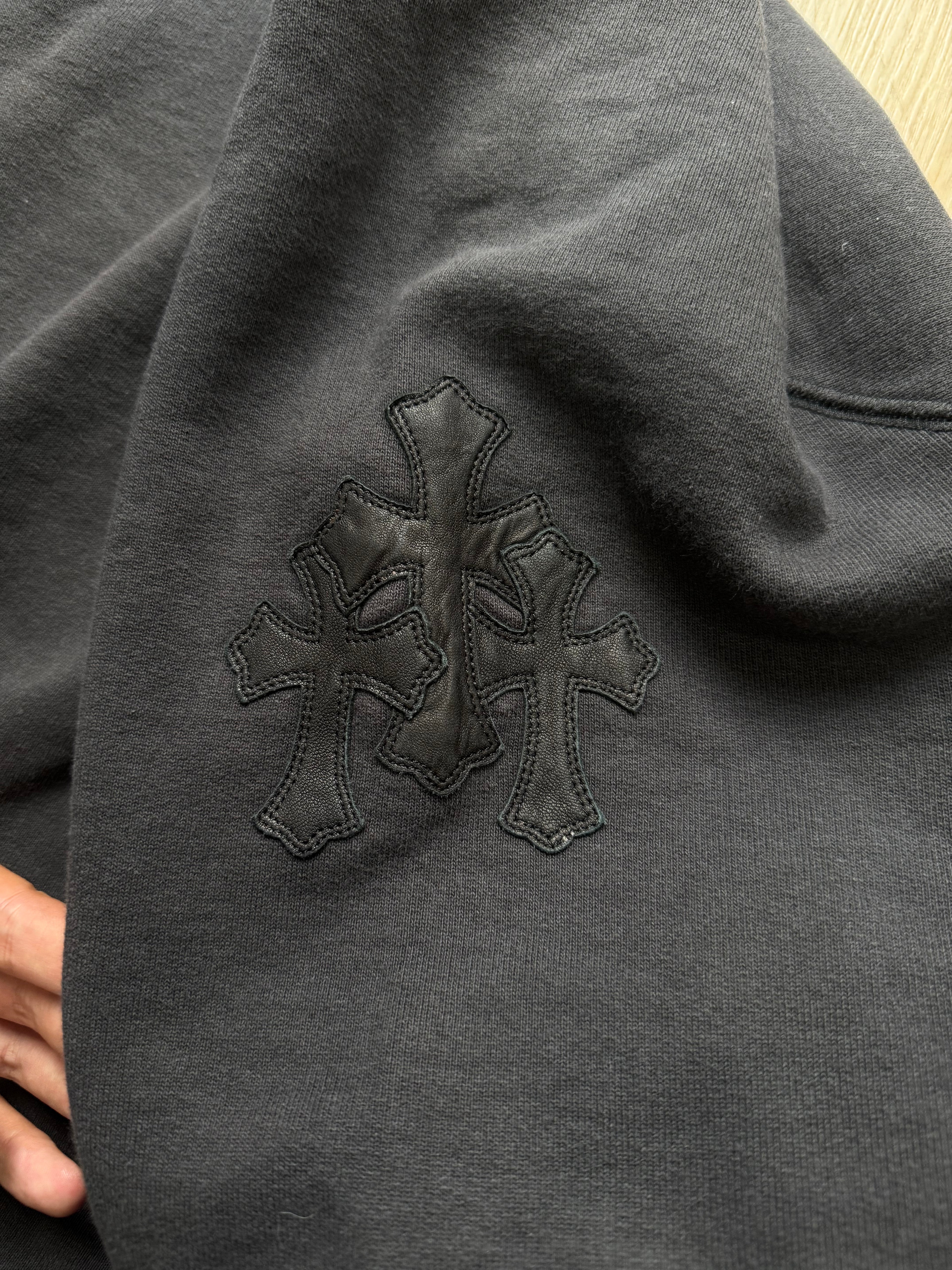 Chrome Hearts triple cross crewneck cond 8,5/10 Size XL
