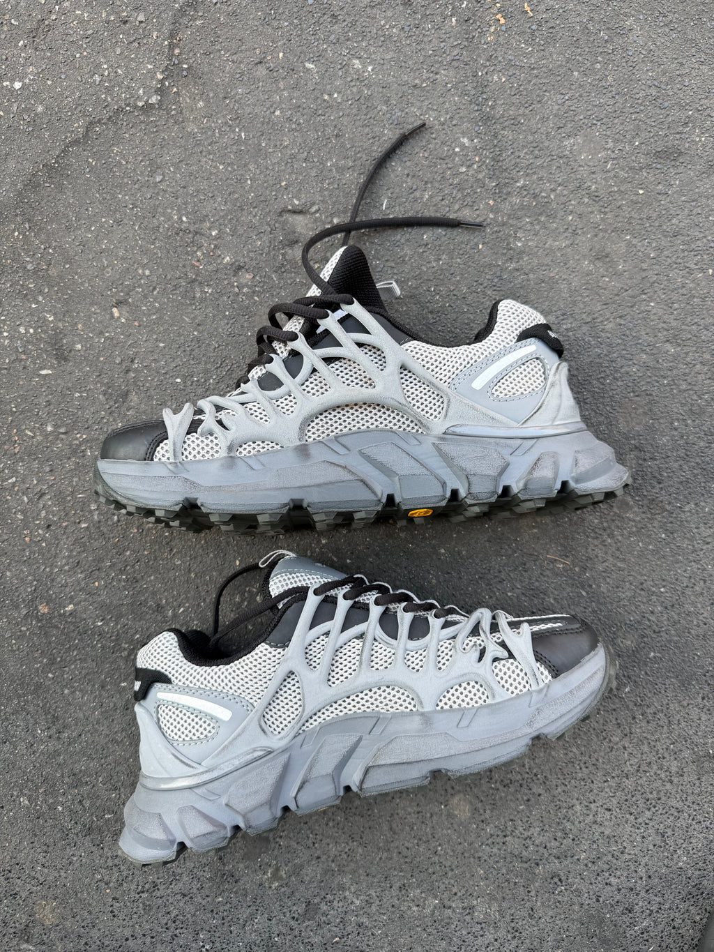 44 Label sneakers size 43 no box