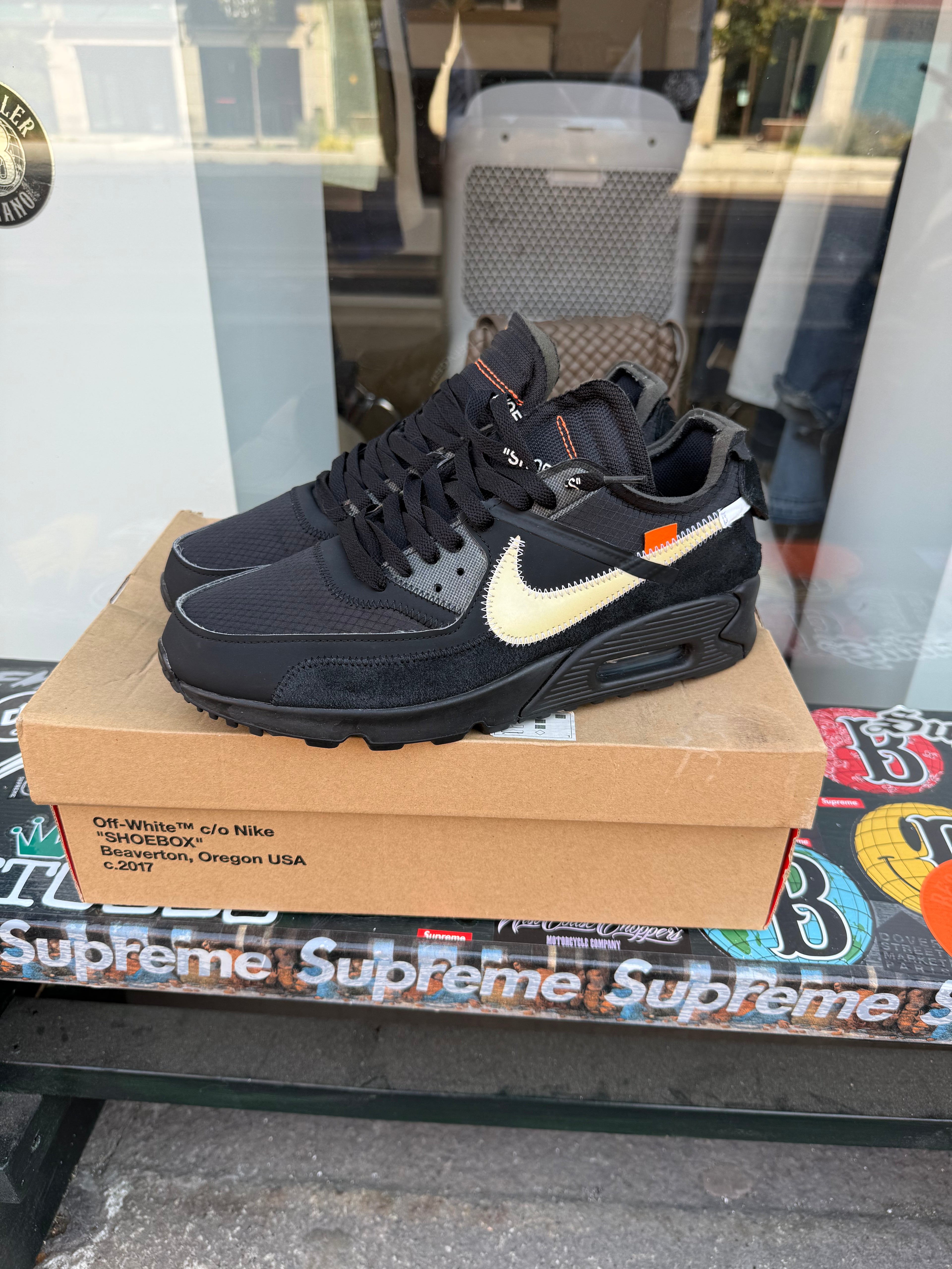 Off White Air Max 1 “The ten” size 44 cond 9.5/10