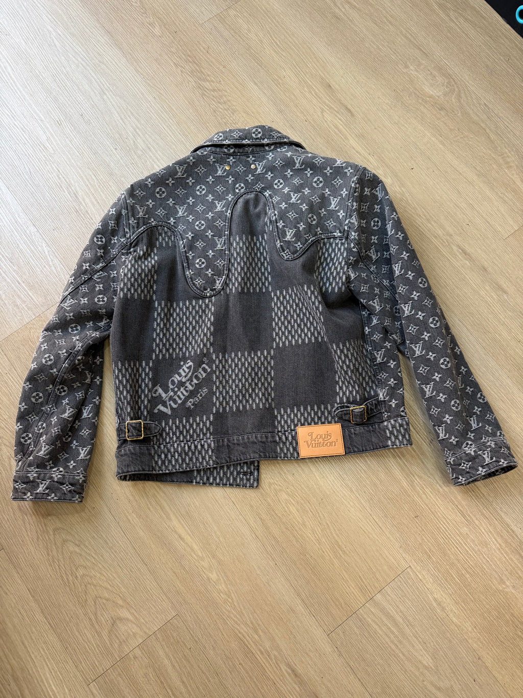 Louis Vuitton jacket size 44