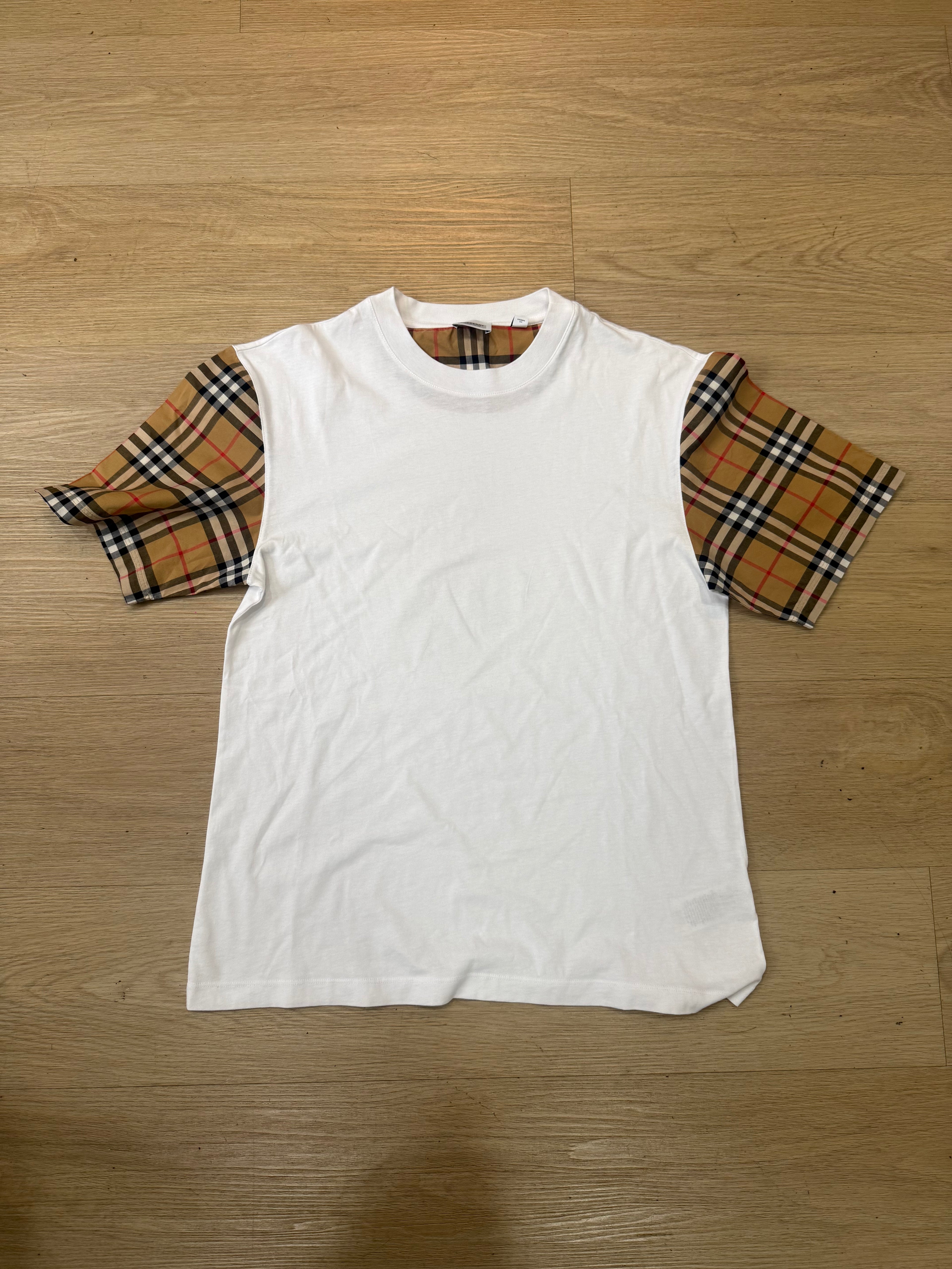 Burberry t-shirt cond 9,5/10 Size S
