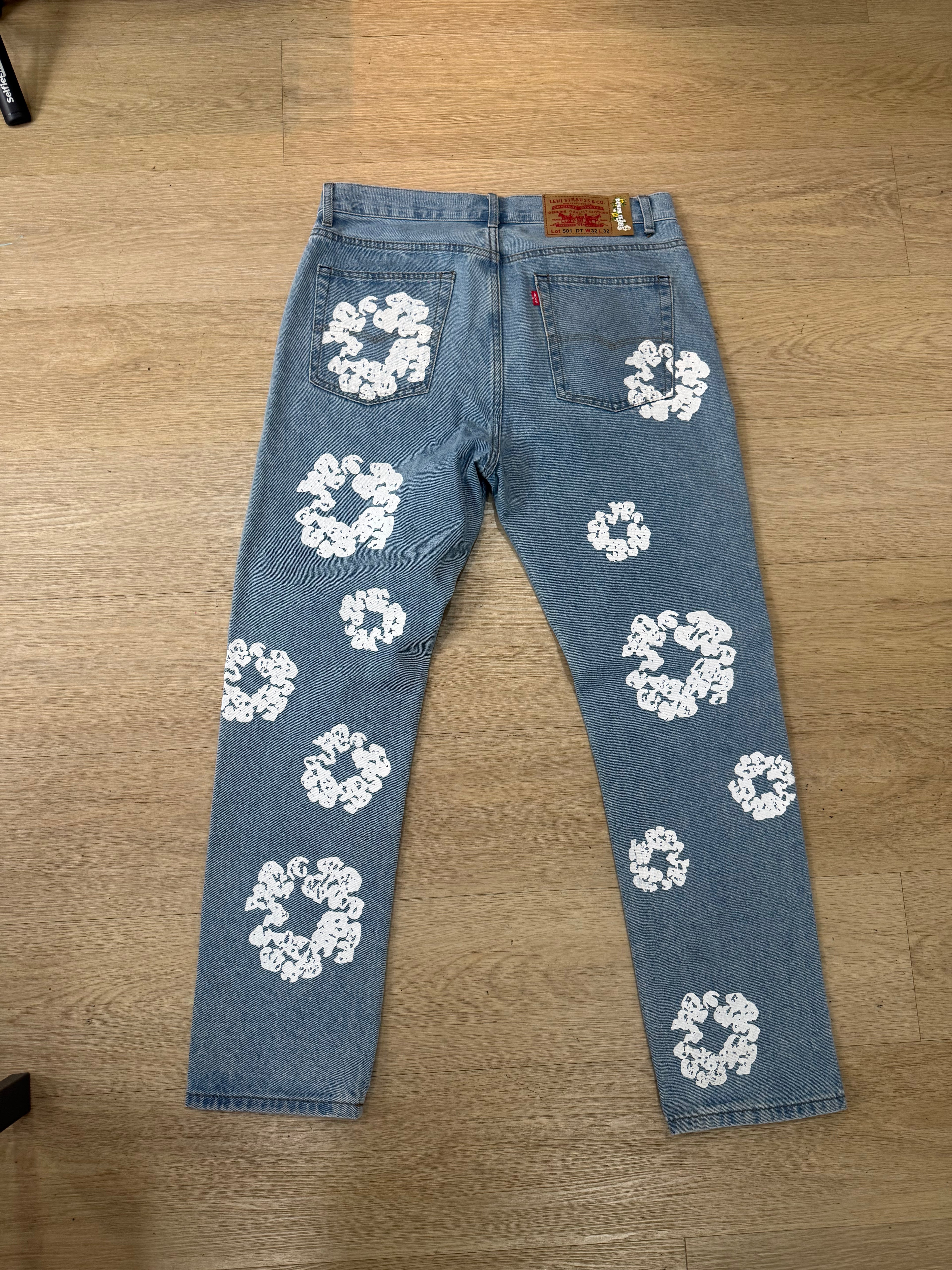 Denim Tears Levi’s Size 32 cond 9/10