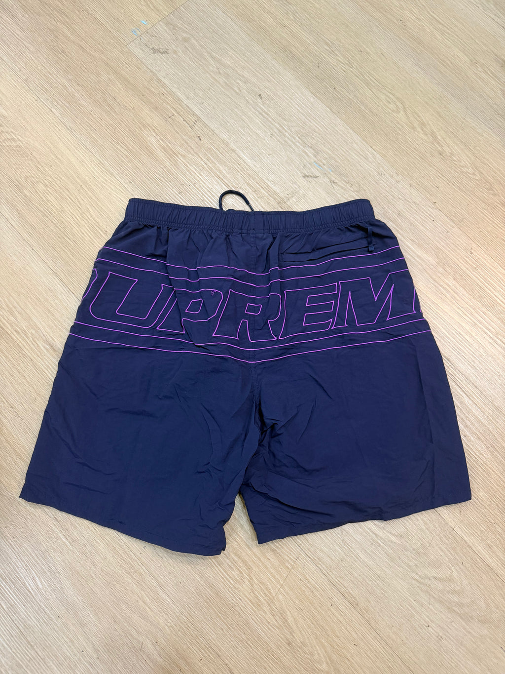 Supreme costume size M