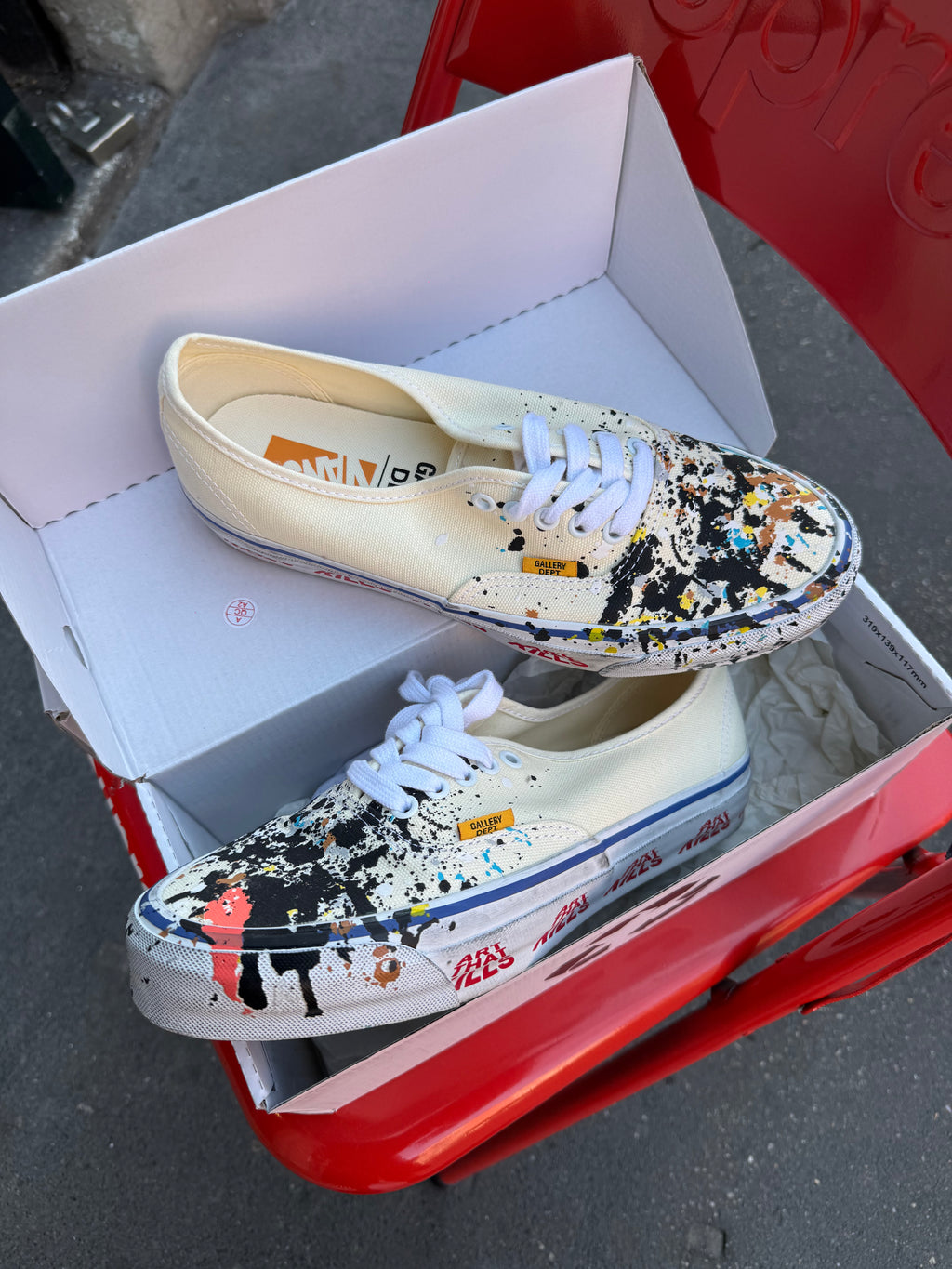 Vans X Gallery Dept. Size 42 NEW