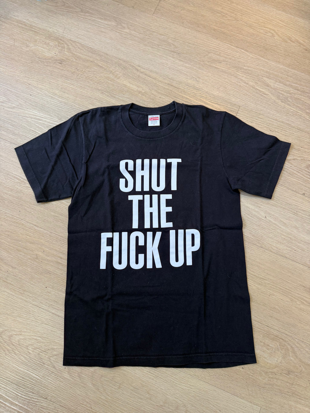 Supreme t-shirt shut up size S cond 8/10