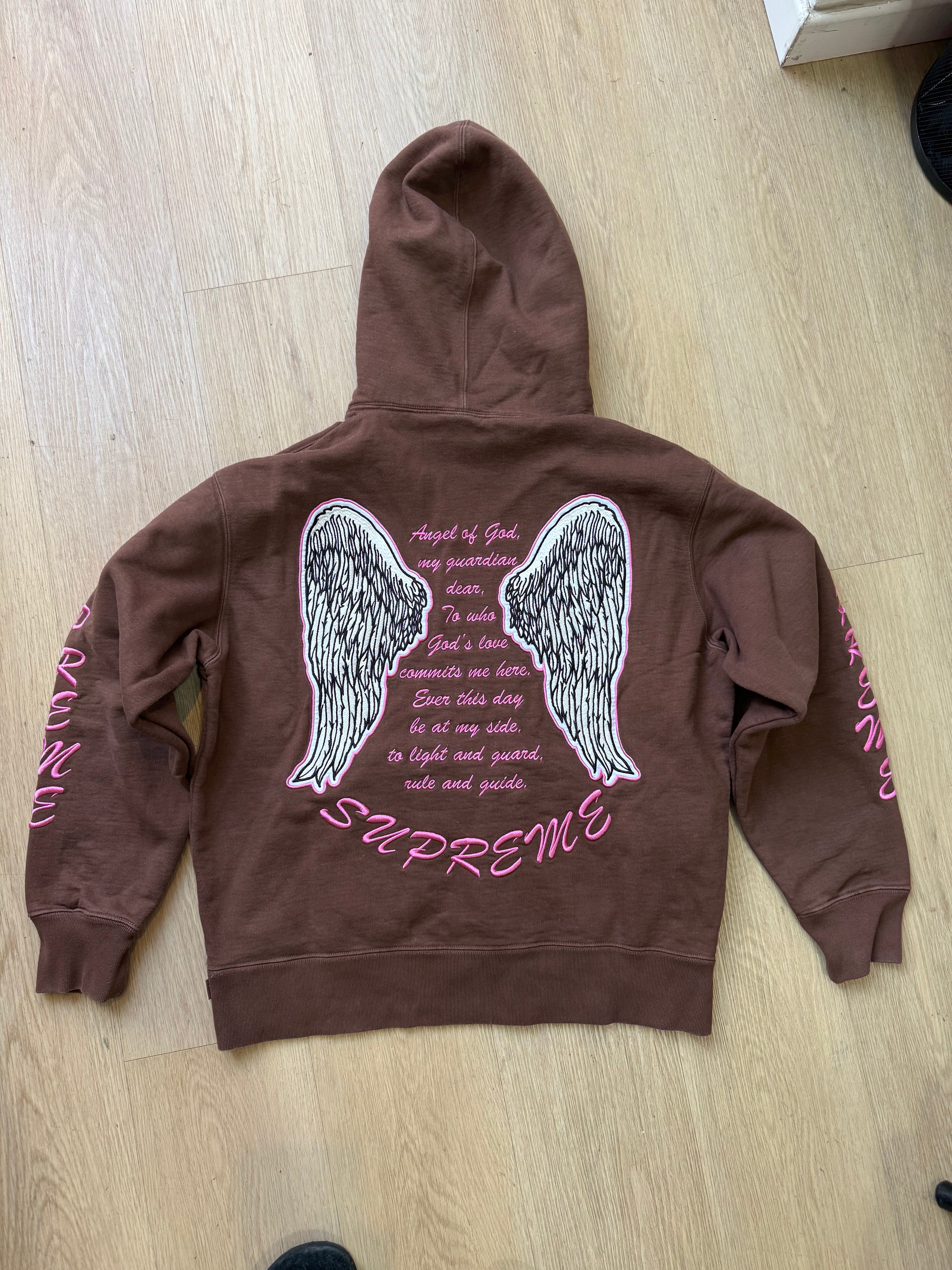 Supreme hoodie size S cond 9/10