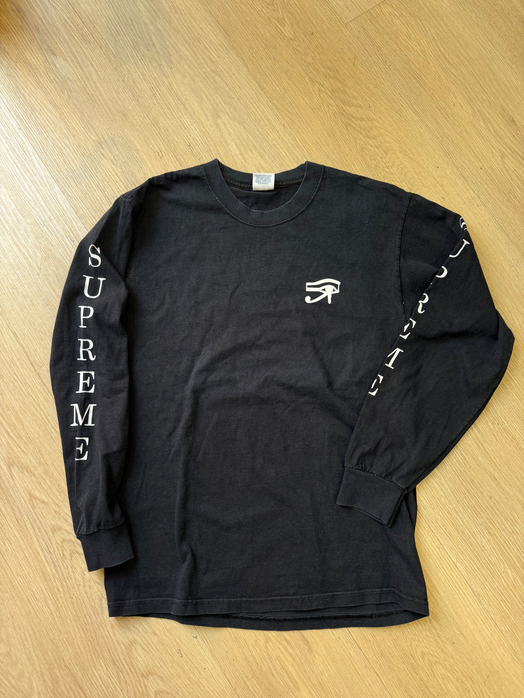 Supreme longsleeve Size M cond 8/10